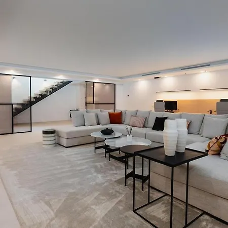 Exclusive Chalet Gitana אסטפונה