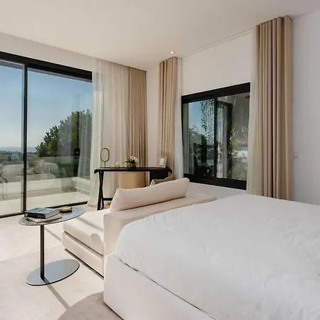 Exclusive Chalet Gitana