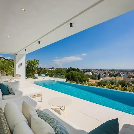 Exclusive Chalet Gitana אסטפונה